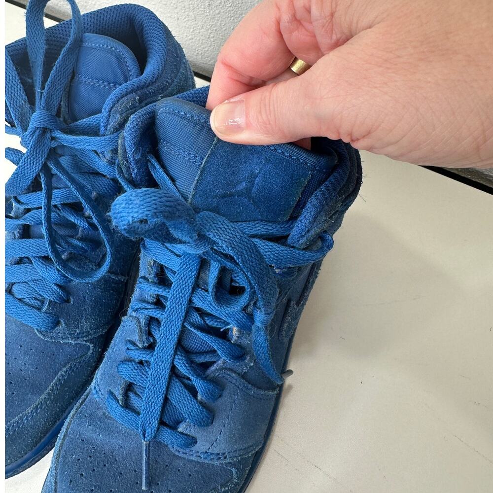 Nike Air Jordan 1 Retro High Top Blue Suede Sneaker 4 Youth - Picture 12 of 16